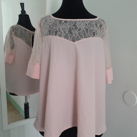 Unique Spectrum Blush Pink Peach Mesh Floral Lace Top Back Keyhole Baby Doll Top - Picture 3 of 10